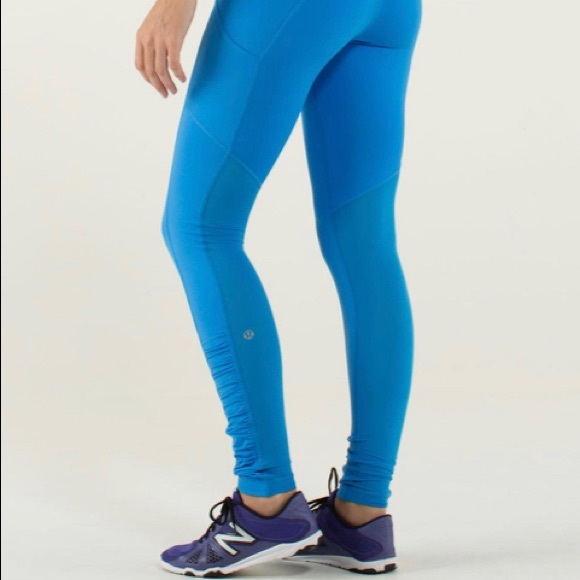 *SOLD* Lululemon Black Speed Up Ruffled Leg Pant - Picture 16 of 16